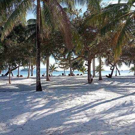 Beachwalk Koh Rong Kaoh Touch Bagian luar foto