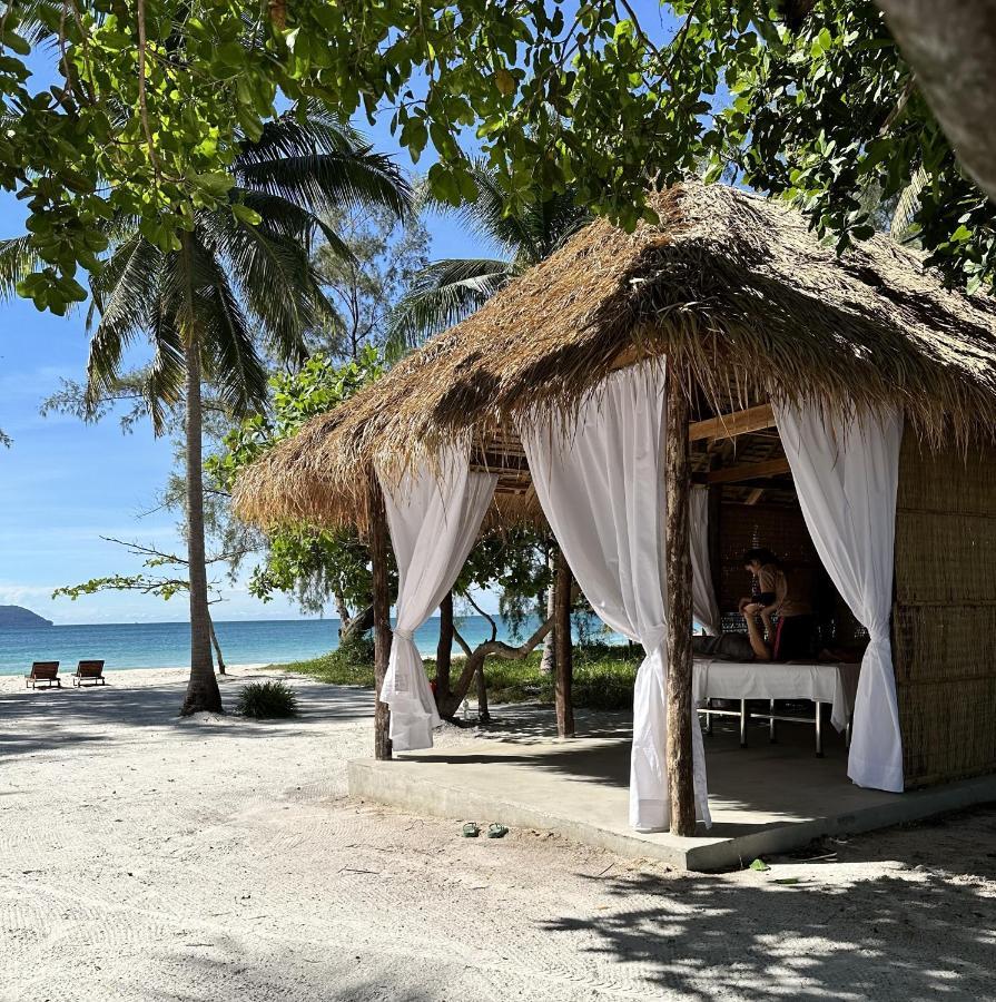 Beachwalk Koh Rong Kaoh Touch Bagian luar foto